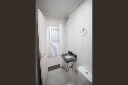 Casa para alugar com 40m², 1 quarto e sem vaga Casa para alugar com 40m², 1 quarto e sem vagaBANHEIRO