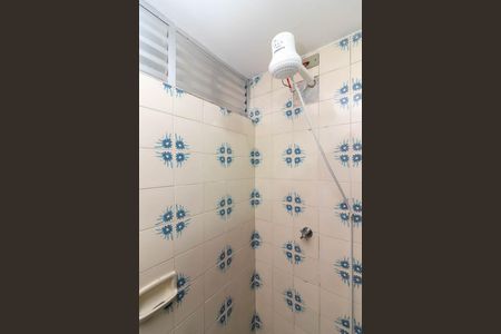 Banheiro de apartamento à venda com 1 quarto, 48m² em Lauzane Paulista, São Paulo