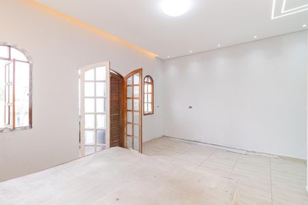 Casa para alugar com 84m², 3 quartos e 1 vaga Casa para alugar com 84m², 3 quartos e 1 vagaSuíte
