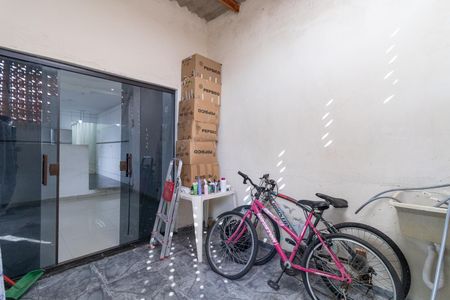 Casa para alugar com 84m², 3 quartos e 1 vaga Casa para alugar com 84m², 3 quartos e 1 vagaÁrea de Serviço