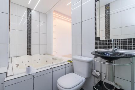 Casa para alugar com 84m², 3 quartos e 1 vaga Casa para alugar com 84m², 3 quartos e 1 vagaBanheiro da Suíte