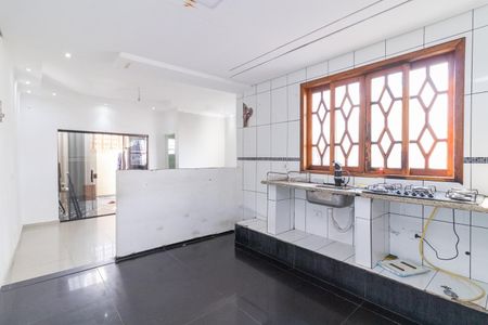 Casa para alugar com 84m², 3 quartos e 1 vaga Casa para alugar com 84m², 3 quartos e 1 vagaCozinha