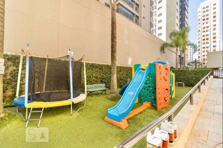 Apartamento à venda com 85m², 3 quartos e 2 vagasÁrea comum - Playground