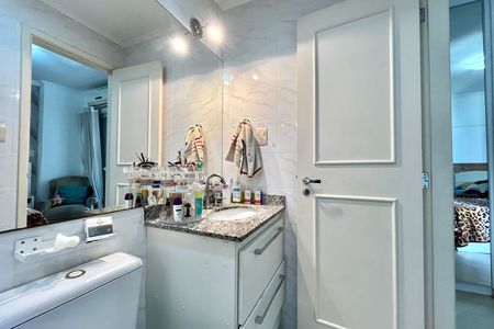 Apartamento à venda com 85m², 3 quartos e 2 vagasBanheiro da Suíte