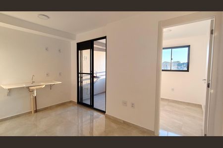 Apartamento para alugar com 2 quartos, 33m² em Freguesia do Ó, São Paulo