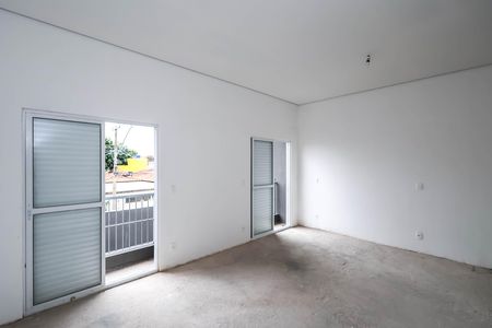 Casa para alugar com 65m², 1 quarto e 2 vagasSuíte