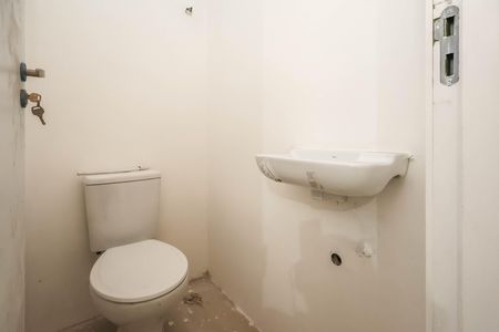 Casa para alugar com 65m², 1 quarto e 2 vagasLavabo