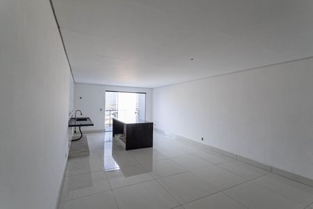 Casa à venda com 130m², 2 quartos e 2 vagas Casa à venda com 130m², 2 quartos e 2 vagasSala/Cozinha