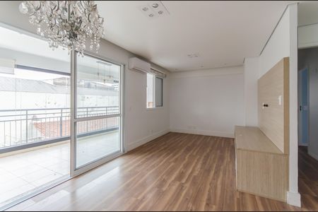 Apartamento para alugar com 133m², 3 quartos e 2 vagas Apartamento para alugar com 133m², 3 quartos e 2 vagasSala