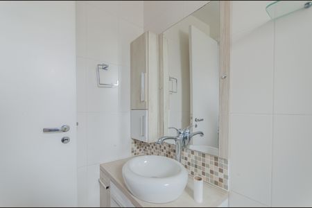 Apartamento para alugar com 133m², 3 quartos e 2 vagas Apartamento para alugar com 133m², 3 quartos e 2 vagasBanheiro da Suíte 2