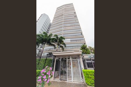 Apartamento para alugar com 133m², 3 quartos e 2 vagas Apartamento para alugar com 133m², 3 quartos e 2 vagasFachada