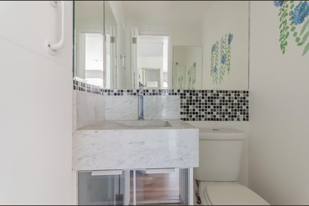 Apartamento para alugar com 133m², 3 quartos e 2 vagas Apartamento para alugar com 133m², 3 quartos e 2 vagasLavabo