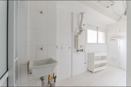 Apartamento para alugar com 133m², 3 quartos e 2 vagas Apartamento para alugar com 133m², 3 quartos e 2 vagasÁrea de Serviço