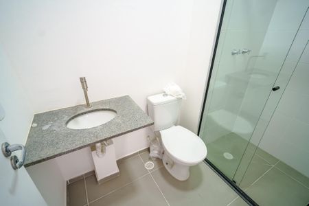 Apartamento para alugar com 27m², 1 quarto e sem vaga Apartamento para alugar com 27m², 1 quarto e sem vagaBanheiro