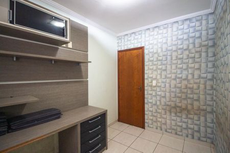 Apartamento para alugar com 76m², 3 quartos e 2 vagas Apartamento para alugar com 76m², 3 quartos e 2 vagasQuarto 2