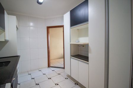 Apartamento para alugar com 76m², 3 quartos e 2 vagas Apartamento para alugar com 76m², 3 quartos e 2 vagasCozinha
