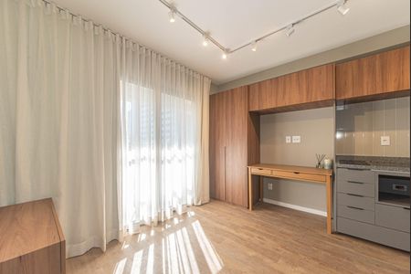 Quarto de kitnet/studio para alugar com 1 quarto, 25m² em Vila Cordeiro, São Paulo