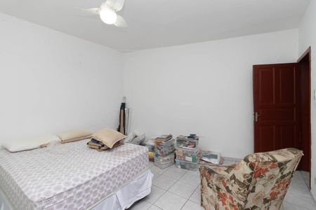 Casa à venda com 270m², 4 quartos e 4 vagasQuarto 2