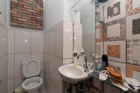 Casa à venda com 270m², 4 quartos e 4 vagasBanheiro do Salão