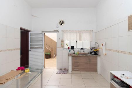 Casa à venda com 270m², 4 quartos e 4 vagasCozinha 1
