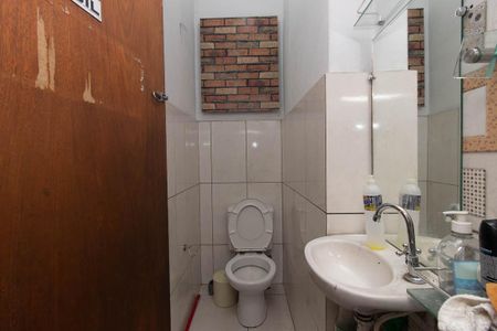 Casa à venda com 270m², 4 quartos e 4 vagasBanheiro do Salão