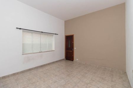 Sala de casa à venda com 4 quartos, 270m² em Vila Gustavo, São Paulo