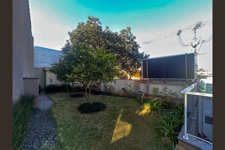 Casa de condomínio à venda com 93m², 3 quartos e 1 vaga Casa de condomínio à venda com 93m², 3 quartos e 1 vagaJardim