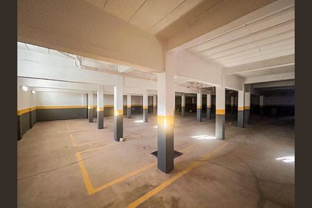 Casa de condomínio à venda com 93m², 3 quartos e 1 vaga Casa de condomínio à venda com 93m², 3 quartos e 1 vagaGaragem vagas