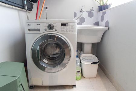 Apartamento à venda com 36m², 2 quartos e sem vaga Apartamento à venda com 36m², 2 quartos e sem vagaÁrea de Serviço