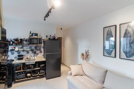 Sala e Cozinha de apartamento à venda com 2 quartos, 36m² em Vila Gustavo, São Paulo