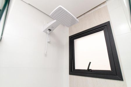 Apartamento à venda com 36m², 2 quartos e sem vaga Apartamento à venda com 36m², 2 quartos e sem vagaBanheiro