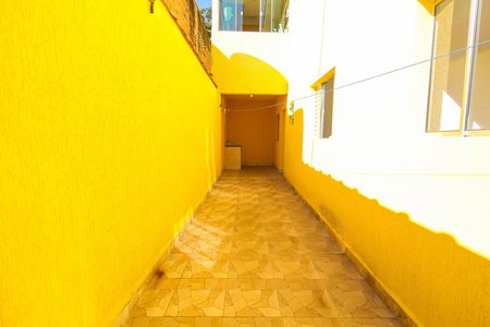 Casa para alugar com 50m², 1 quarto e sem vaga Casa para alugar com 50m², 1 quarto e sem vagaQuintal