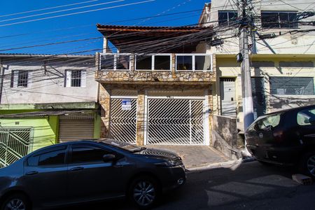 Casa para alugar com 50m², 1 quarto e sem vaga Casa para alugar com 50m², 1 quarto e sem vagaFachada + Placa