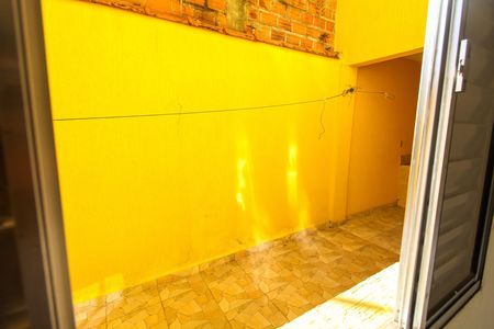 Vista do Quarto de casa para alugar com 1 quarto, 50m² em Jardim das Camelias, São Paulo