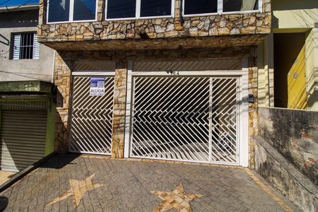 Casa para alugar com 50m², 1 quarto e sem vaga Casa para alugar com 50m², 1 quarto e sem vagaFachada + Placa