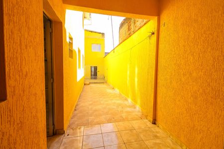 Casa para alugar com 50m², 1 quarto e sem vaga Casa para alugar com 50m², 1 quarto e sem vagaQuintal