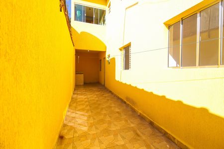 Casa para alugar com 50m², 1 quarto e sem vaga Casa para alugar com 50m², 1 quarto e sem vagaQuintal