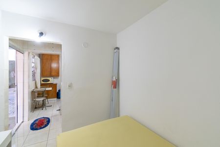Quarto  de casa para alugar com 1 quarto, 22m² em Parque Jabaquara, São Paulo