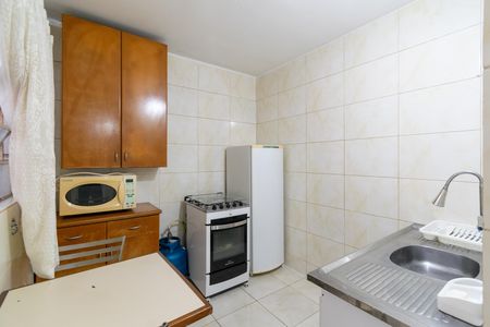 Cozinha de casa para alugar com 1 quarto, 22m² em Parque Jabaquara, São Paulo