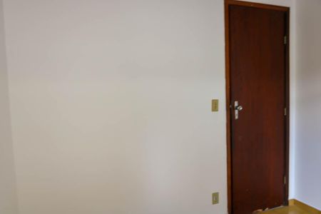 Casa de condomínio à venda com 85m², 5 quartos e 1 vaga Casa de condomínio à venda com 85m², 5 quartos e 1 vagaQuarto 1 do 2º Pavimento
