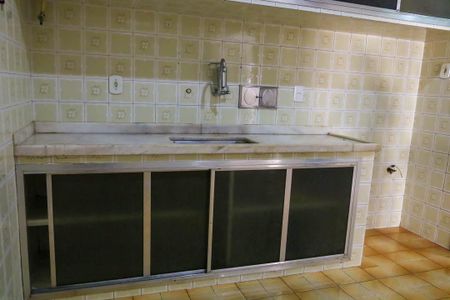 Cozinha - 1º Pavimento de casa de condomínio para alugar com 5 quartos, 85m² em Encantado, Rio de Janeiro