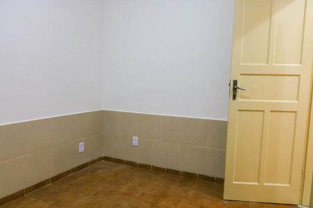 Casa de condomínio à venda com 85m², 5 quartos e 1 vaga Casa de condomínio à venda com 85m², 5 quartos e 1 vagaQuarto 2 -1º Pavimento