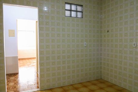 Casa de condomínio à venda com 85m², 5 quartos e 1 vaga Casa de condomínio à venda com 85m², 5 quartos e 1 vagaCozinha - 1º Pavimento