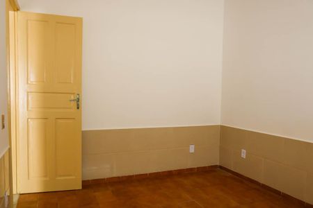 Casa de condomínio à venda com 85m², 5 quartos e 1 vaga Casa de condomínio à venda com 85m², 5 quartos e 1 vagaQuarto 1 -1º Pavimento
