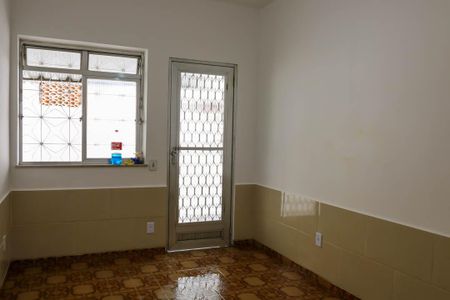 Casa de Condomínio para alugar com 5 quartos, 85m² em Encantado, Rio de Janeiro