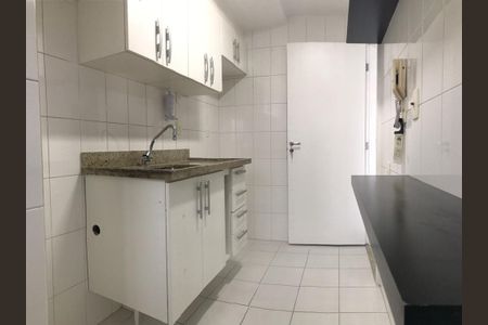 Apartamento à venda com 42m², 1 quarto e 1 vaga Apartamento à venda com 42m², 1 quarto e 1 vagaCozinha