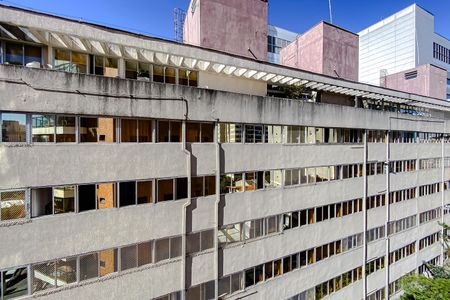 Apartamento à venda com 132m², 3 quartos e 3 vagas Apartamento à venda com 132m², 3 quartos e 3 vagasVista da Suíte 3