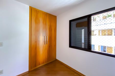 Apartamento à venda com 132m², 3 quartos e 3 vagas Apartamento à venda com 132m², 3 quartos e 3 vagasQuarto 3 - Suíte