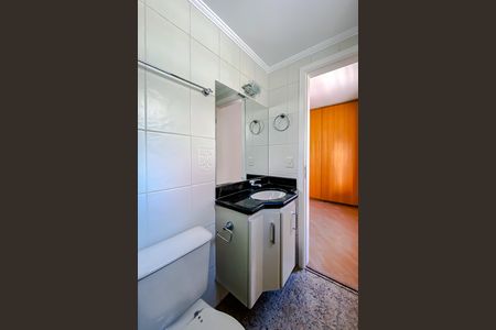 Apartamento à venda com 132m², 3 quartos e 3 vagas Apartamento à venda com 132m², 3 quartos e 3 vagasBanheiro da Suíte 2