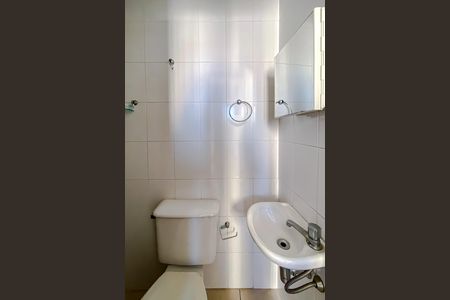 Apartamento à venda com 132m², 3 quartos e 3 vagas Apartamento à venda com 132m², 3 quartos e 3 vagasBanheiro de serviço